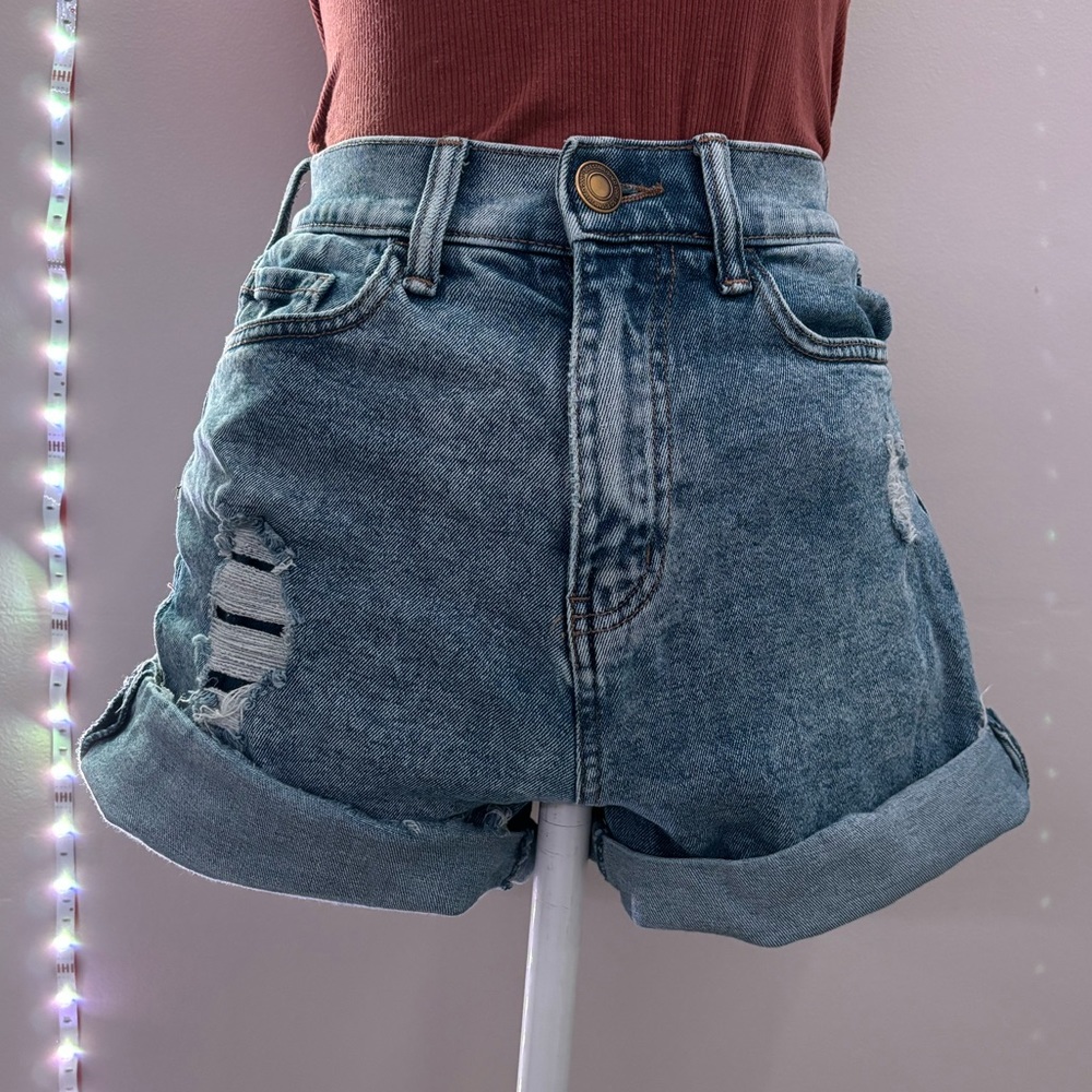 Blue high waisted jean shorts